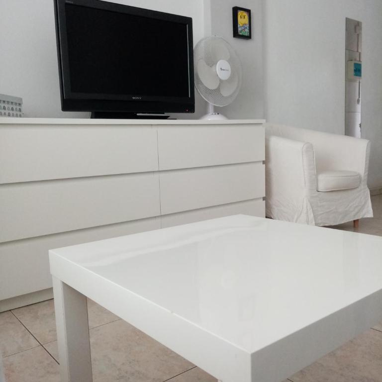 Apartment close to Yumbo,Free parking - Apartamento de 1 dormitorio - 2