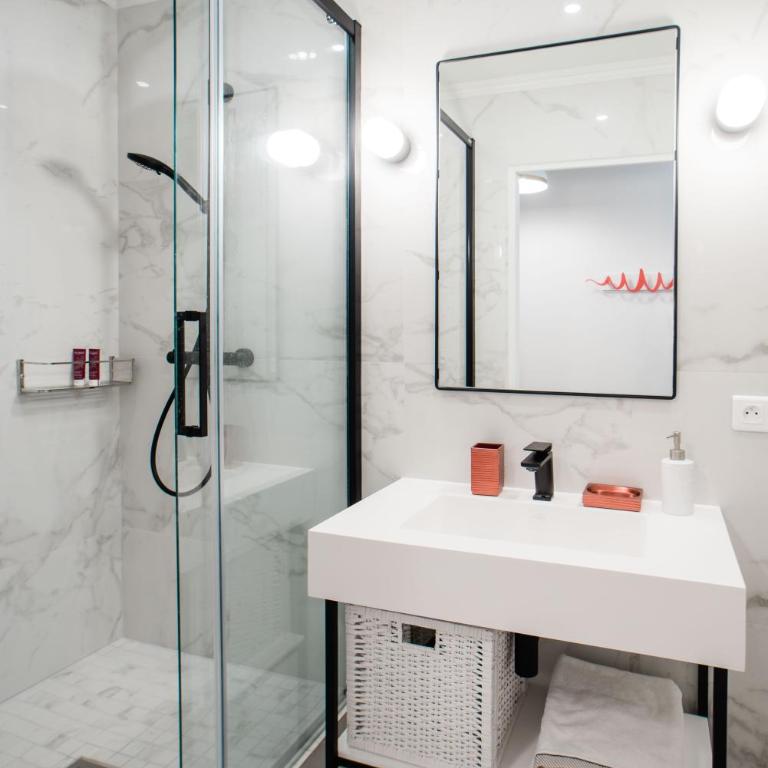 SUITE GIDE : au cœur de la Rive Gauche, neuf, design, 2/4 personnes - Appartement 1 Chambre - 4