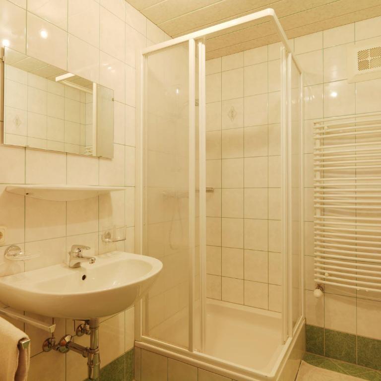 Ferienwohnung Saalbach Fieberbrunn - One-Bedroom Apartment with Balcony TOP 10 - 2
