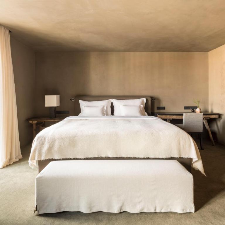 Hotel Bayerischer Hof - The Leading Hotels of the World - Deluxe Double Room - 4