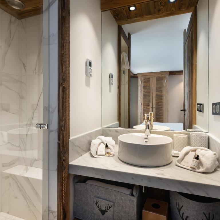 Appartement Ourson - LES CHALETS COVAREL - Two-Bedroom Apartment - 3