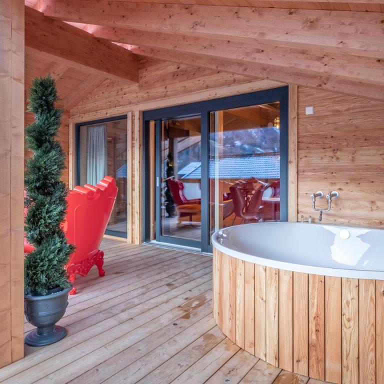 The Kaprun Edition - Luxury Chalets & Style Suites - Panorama-Suite mit Tauchbecken - 6