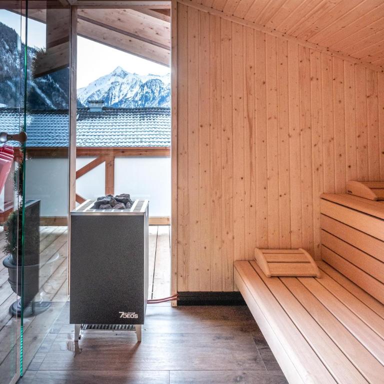 The Kaprun Edition - Luxury Chalets & Style Suites - Panorama-Suite mit Tauchbecken - 3