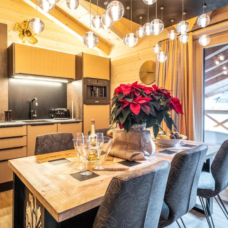 The Kaprun Edition - Luxury Chalets & Style Suites - Panorama-Suite mit Tauchbecken - 9