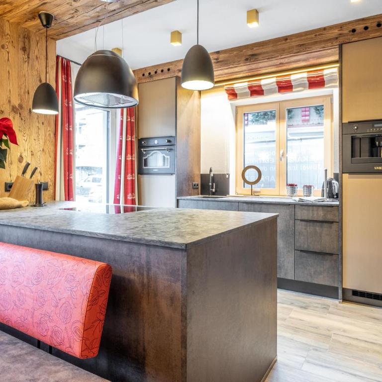 The Kaprun Edition - Luxury Chalets & Style Suites - Deluxe Suite mit 4 Schlafzimmern - 2