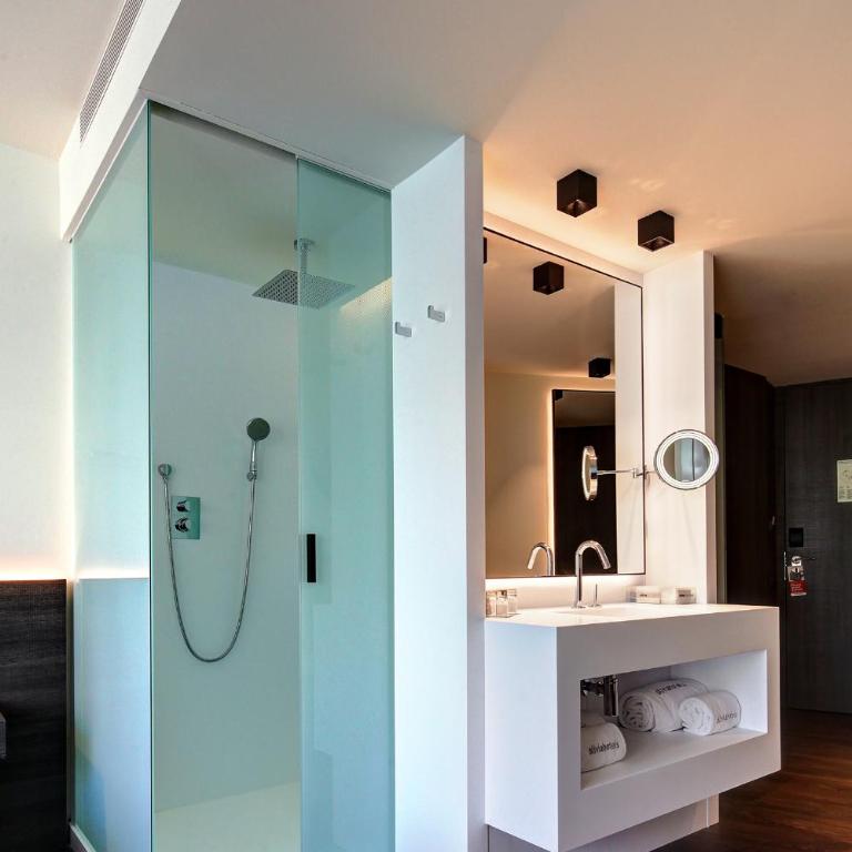 Olivia Balmes Hotel - Premium Double Room - 4