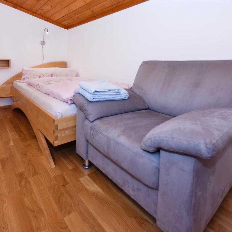 Haus Bahl - Apartment mit 3 Schlafzimmern und Balkon - 11