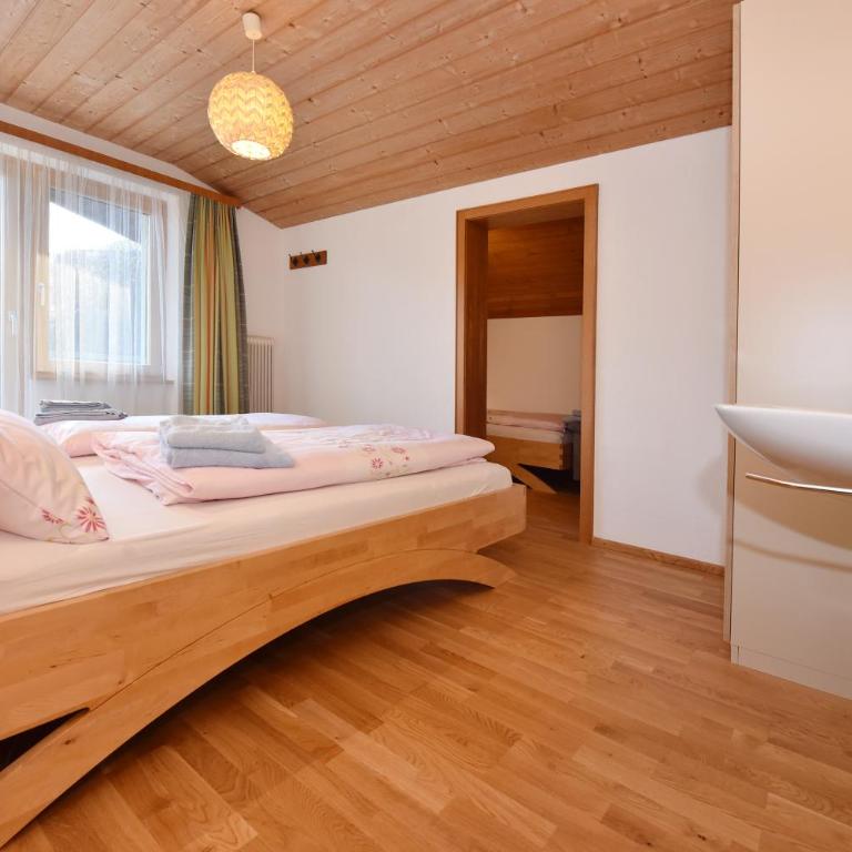 Haus Bahl - Apartment mit 3 Schlafzimmern und Balkon - 8