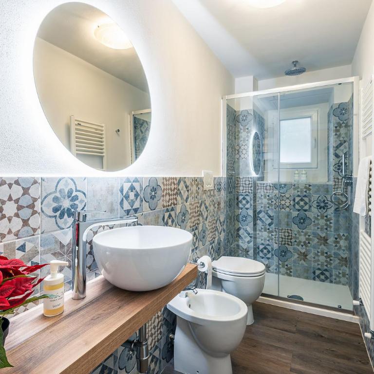 Lorenzo de' Medici Family Home - Two-Bedroom Apartment - 3