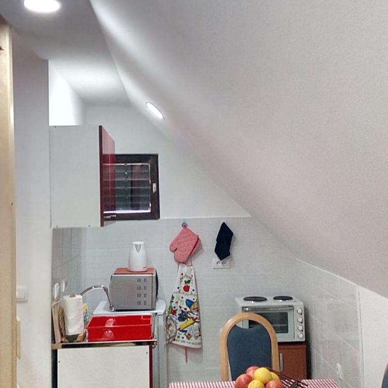 Sky 3 - One-Bedroom Apartment - 8