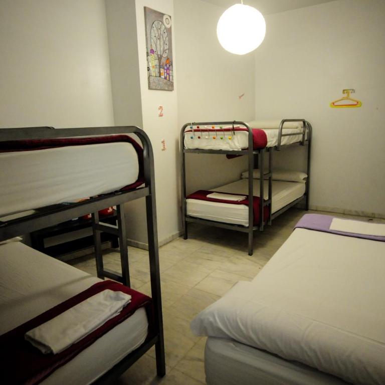 La Flamenka Hostel - Cama en habitación compartida mixta de 5 camas - 4