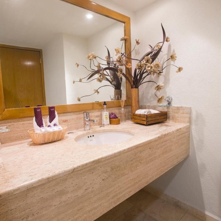 HS HOTSSON Hotel Acapulco - Suite Presidencial - 3