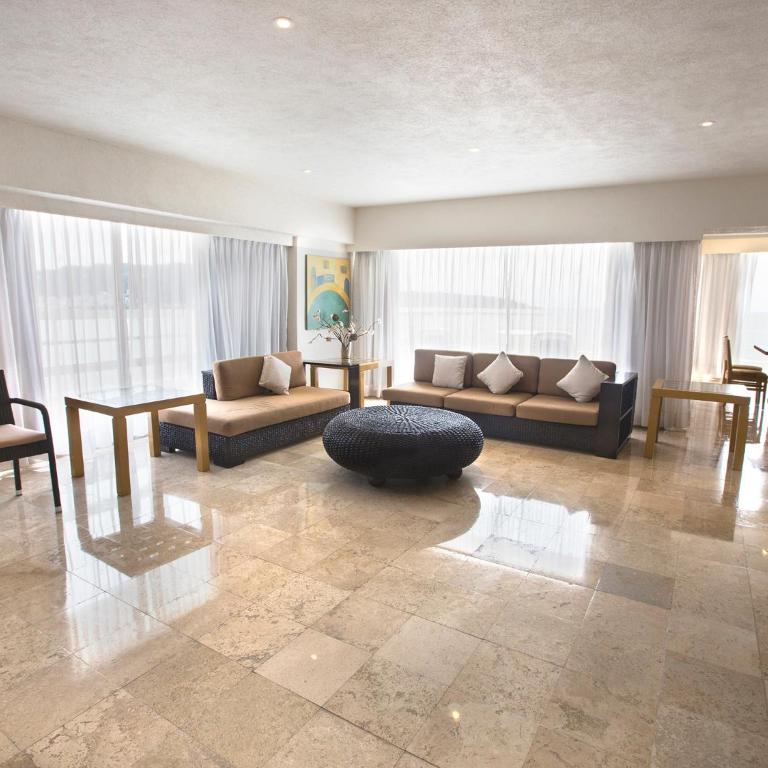 HS HOTSSON Hotel Acapulco - Suite Governor - 5