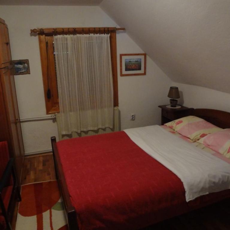 Guest House Milena - One-Bedroom Apartment with Garden View - 19