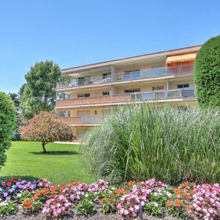 Modern Family Home 5 min to Beach +Pool +Garage - Appartement 1 Chambre - 5