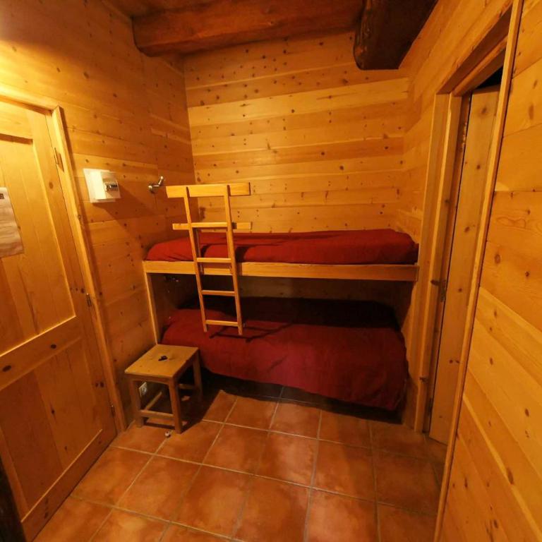 Clot Saint Joseph - Gites & Chambres d'Hôtes - Chambre Familiale - 2