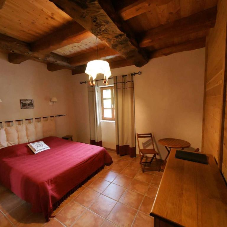 Clot Saint Joseph - Gites & Chambres d'Hôtes - Chambre Familiale - 1