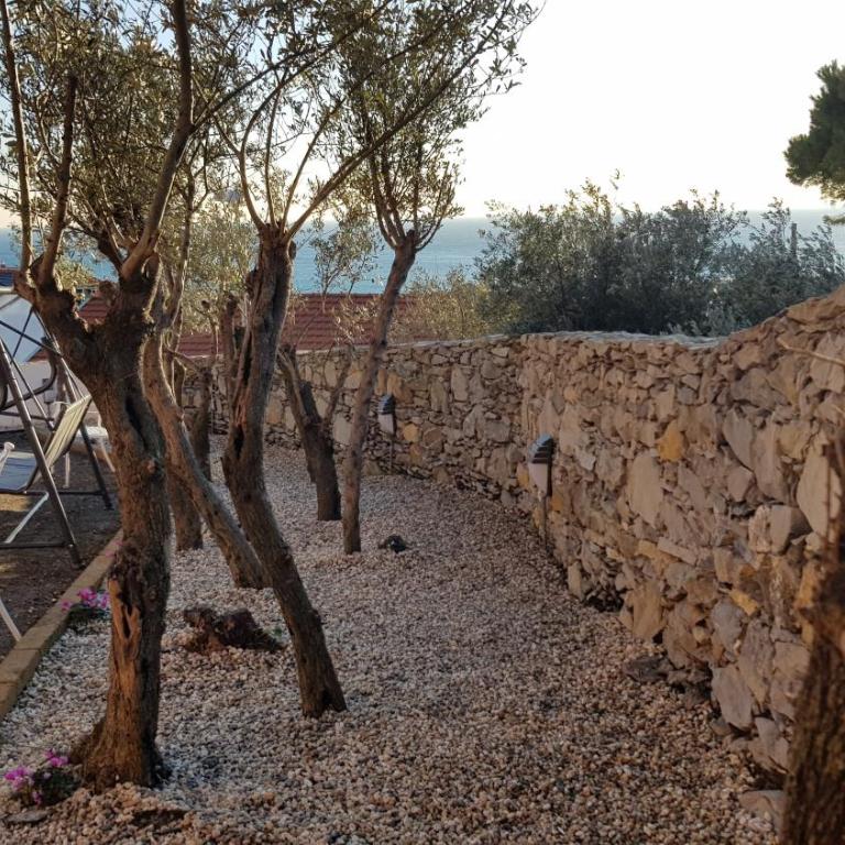 Poggio degli Ulivi - Appartamento con 1 Camera da Letto - 64