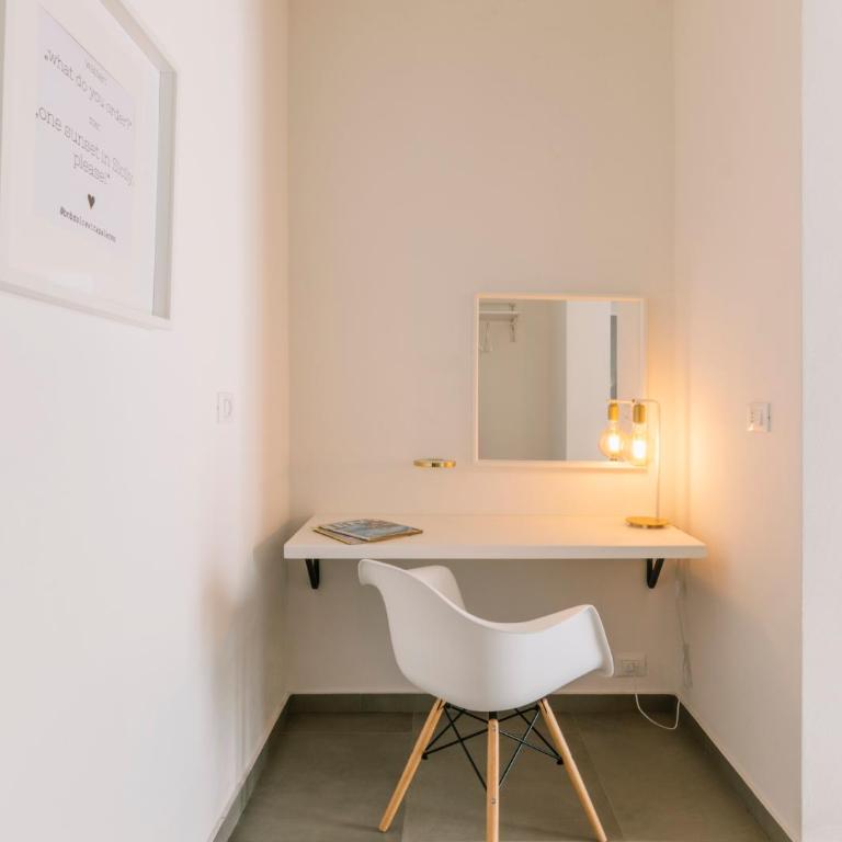 Boutique BnB Dolcevita - Suite Comfort con Balcone e Vista Mare - 17