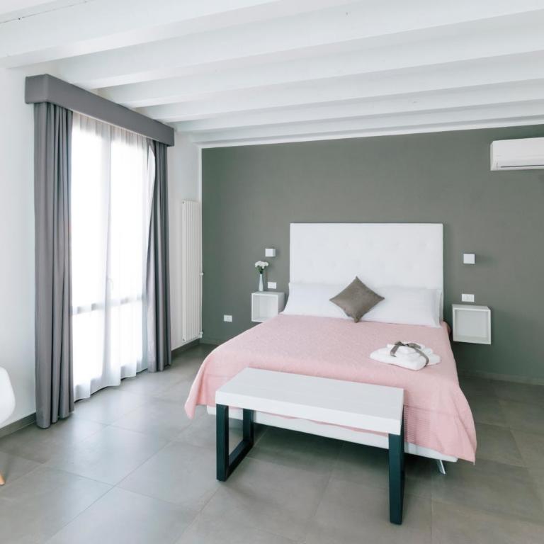 Boutique BnB Dolcevita - Suite Superior con 2 Camere da Letto e Balcone - 20