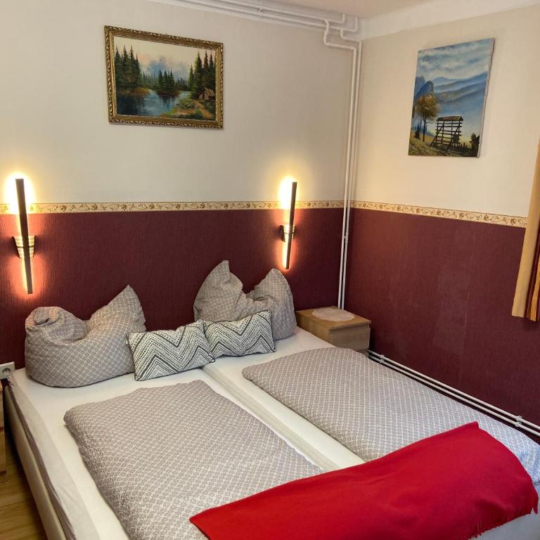 Gasthaus Luggwirt - Familienzimmer mit Bad - 2