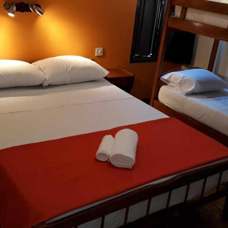 Hotel Vanderloo - Habitación Cuádruple con baño - 3