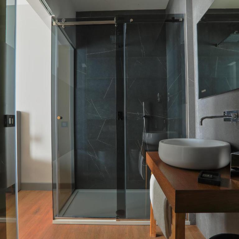Palco Noir! Suites & Rooms - Standard Double or Twin Room - 7
