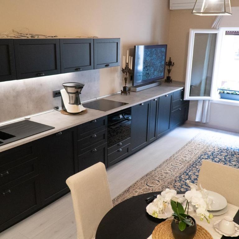 Beauty Case intimate, quiet and central apartment - One-Bedroom Apartment - 7