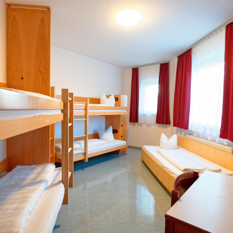 Jugend- und Familiengästehaus Klagenfurt - Vierbettzimmer - 6