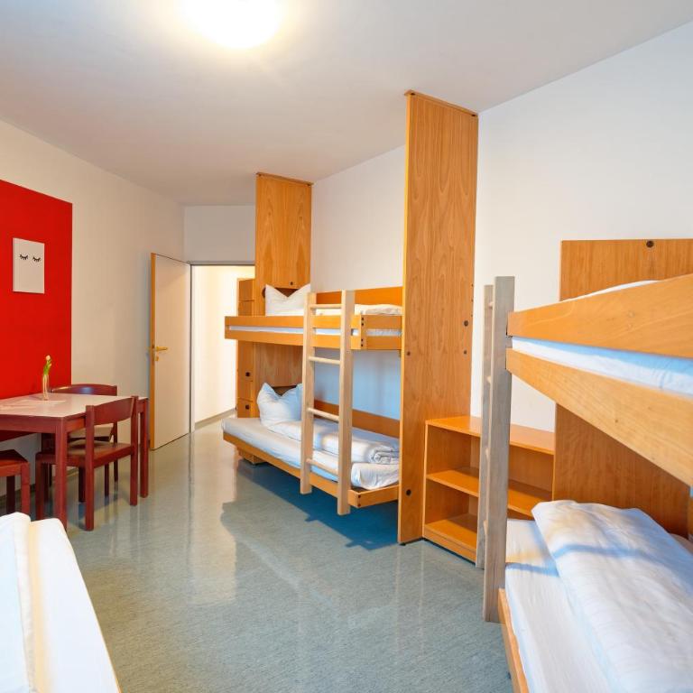 Jugend- und Familiengästehaus Klagenfurt - Vierbettzimmer - 3