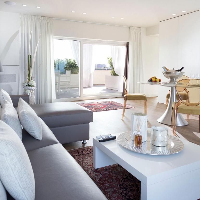 Hotel Corallo - Queen Suite with Spa Bath - 10