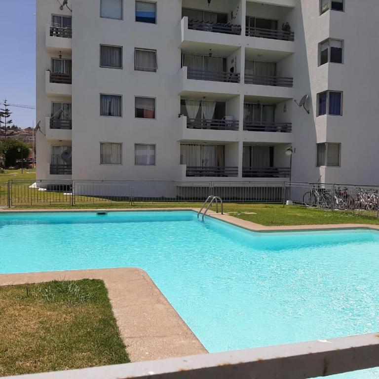 Departamento en La Serena - Three-Bedroom Apartment - 4