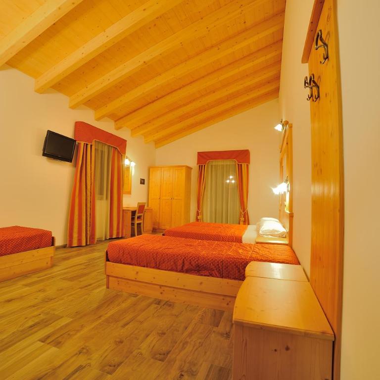 Happy Days sul lago - Habitación con cama extragrande y vistas al lago - 1