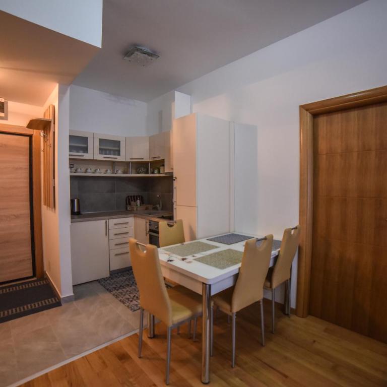 Apartman Rada - Apartman sa 2 Spavaće Sobe - 6