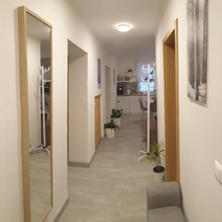 Mistel Apartman - Apartment mit 3 Schlafzimmern - 6