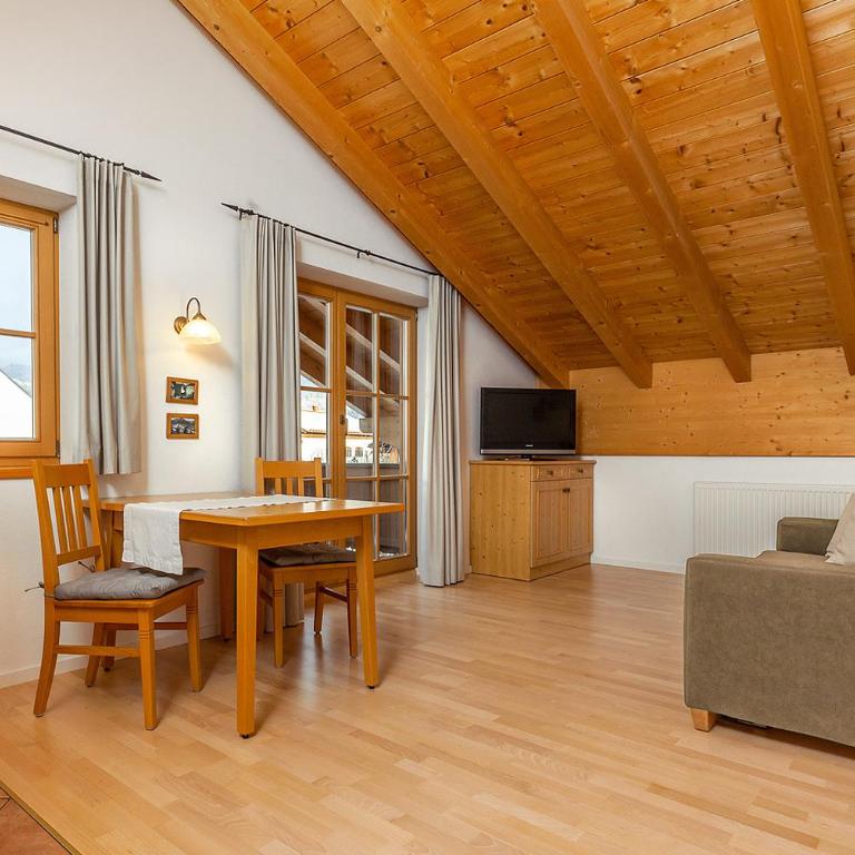 Gästehaus Bergwinkl - Familienapartment - 3