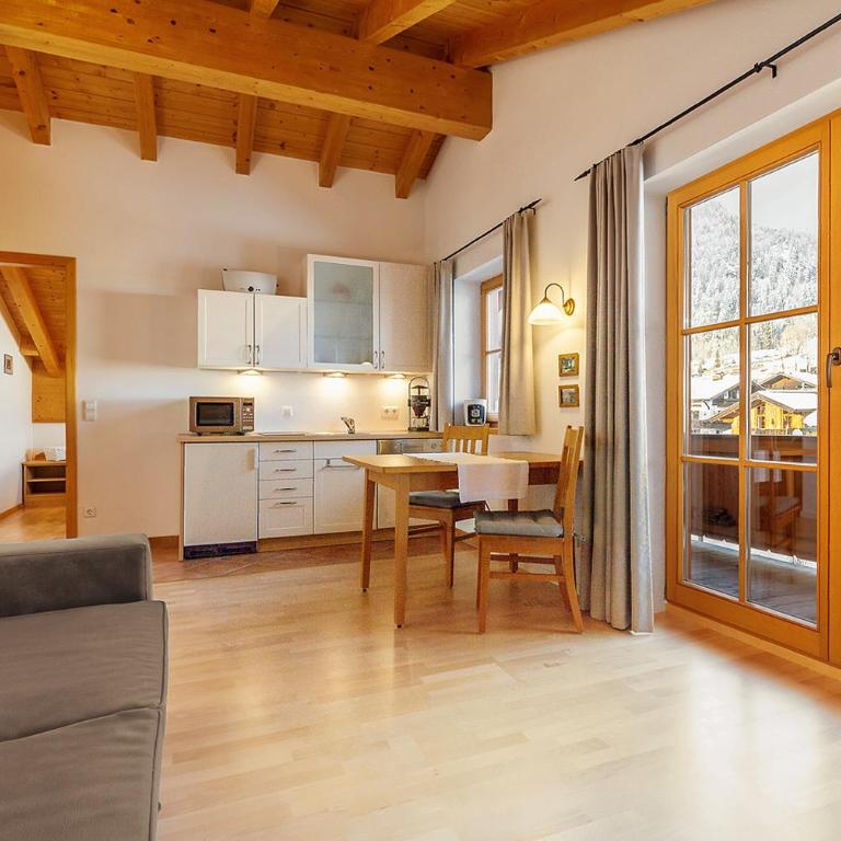 Gästehaus Bergwinkl - Familienapartment - 4