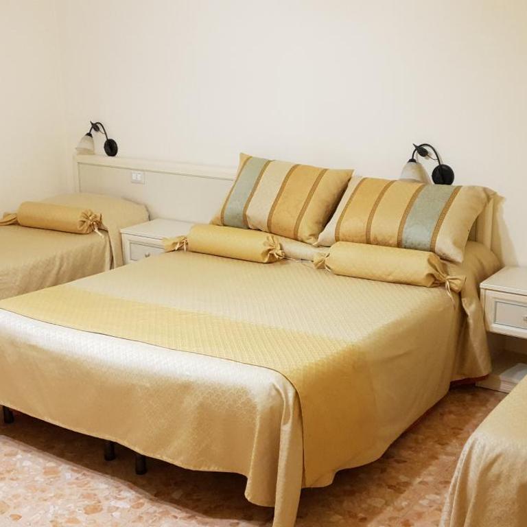 RS San Sebastiano Holidays - Camera Quadrupla - 2