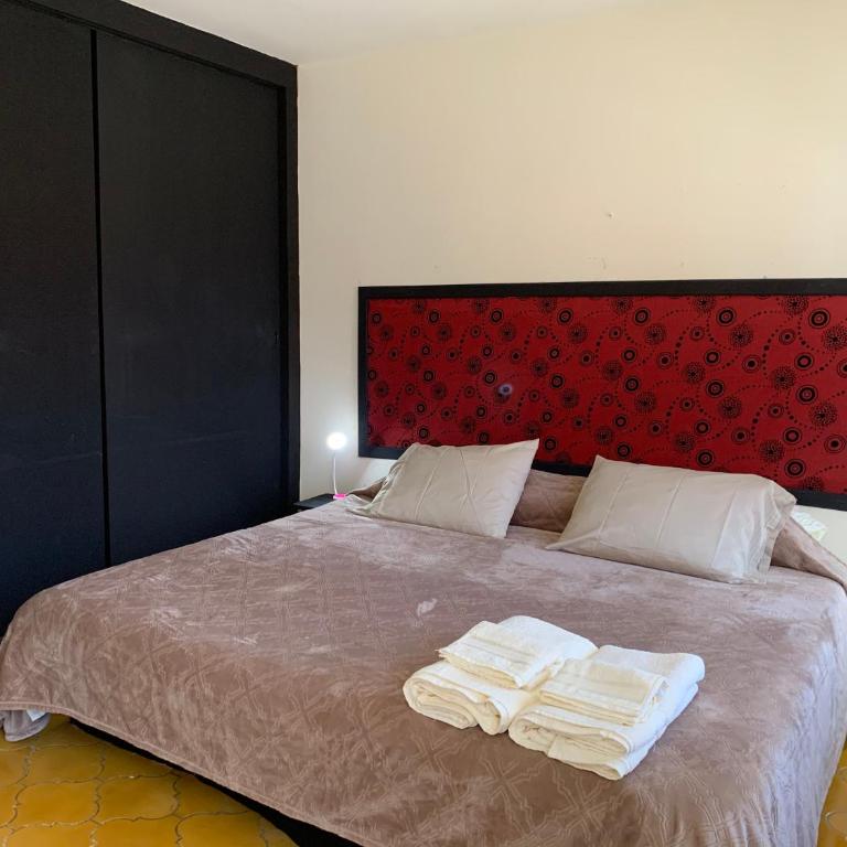 La casita, ubicada en el centro - Four-Bedroom House - 35