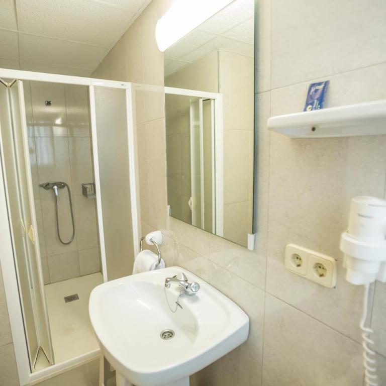 Hotel Teruel - Standard Zweibettzimmer - 8