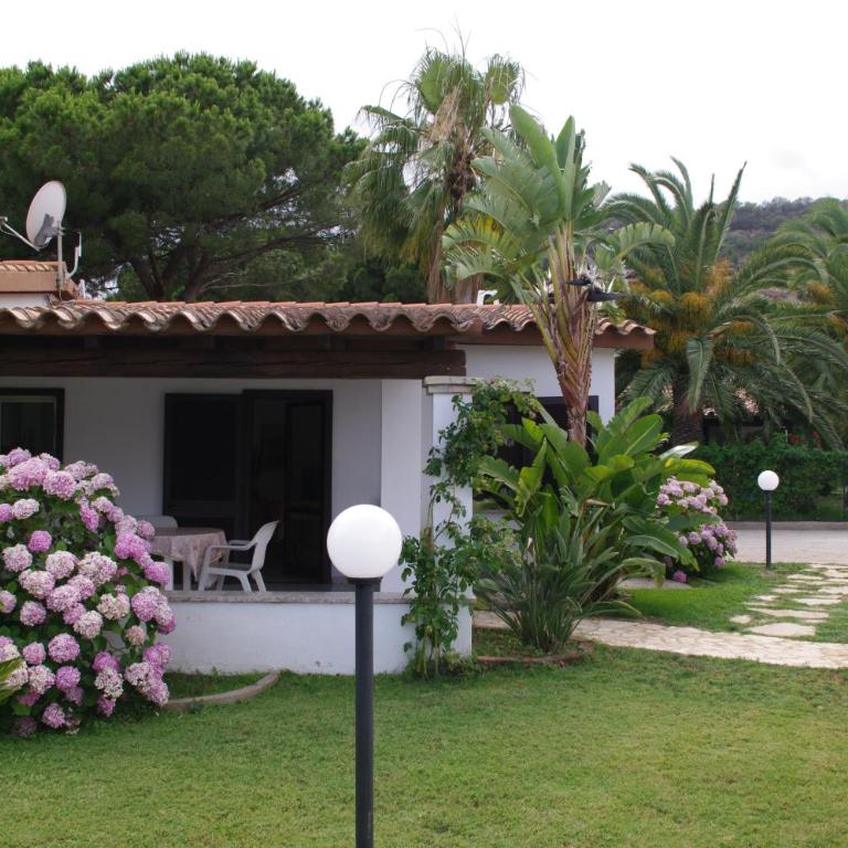Villa Caterina a pochi passi dalla spiaggia con 3 Camere e Giardino Privato - Casa con 3 Camere da Letto - 40