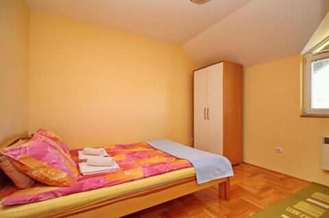 Apartments Vila Velickovic - Apartment with Terrace - 2