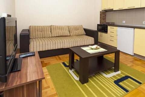 Apartments Vila Velickovic - Apartment with Terrace - 8
