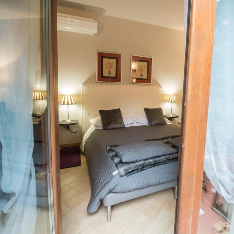 Residenza Ca' degli Enzi - Suite Deluxe con Terrazza Privata - 4