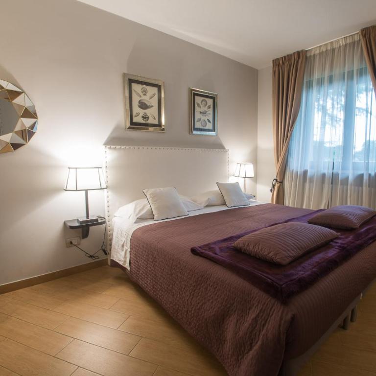Residenza Ca' degli Enzi - Camera Matrimoniale Comfort con Vista Giardino - 5