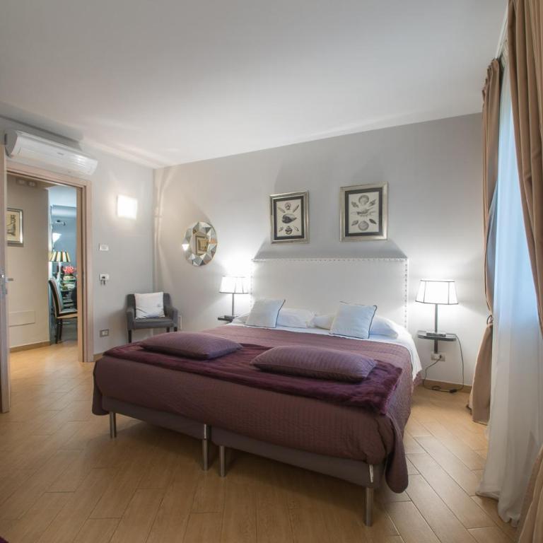 Residenza Ca' degli Enzi - Camera Matrimoniale Comfort con Vista Giardino - 4