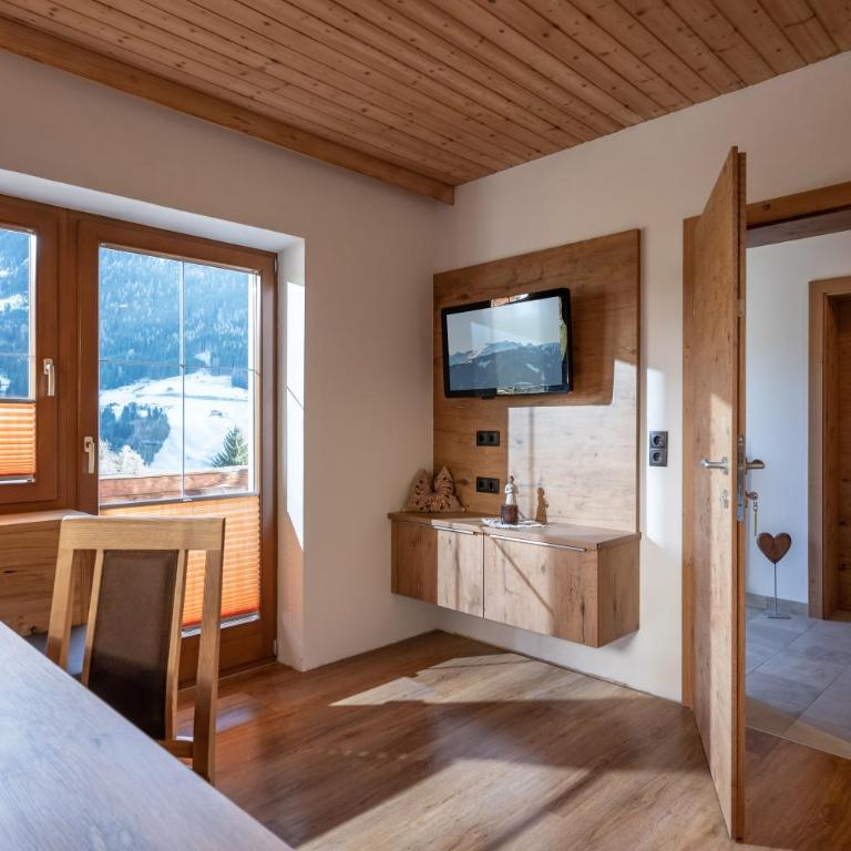 Haus Panorama - Apartment mit Balkon - 18