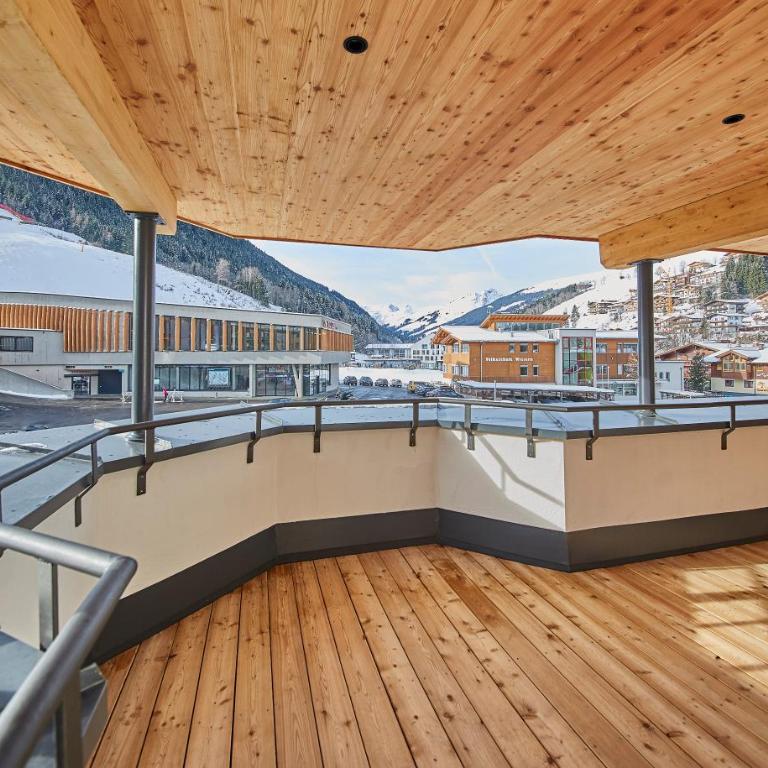 Hotel Hubertushof - Suite mit 2 Schlafzimmern - 8