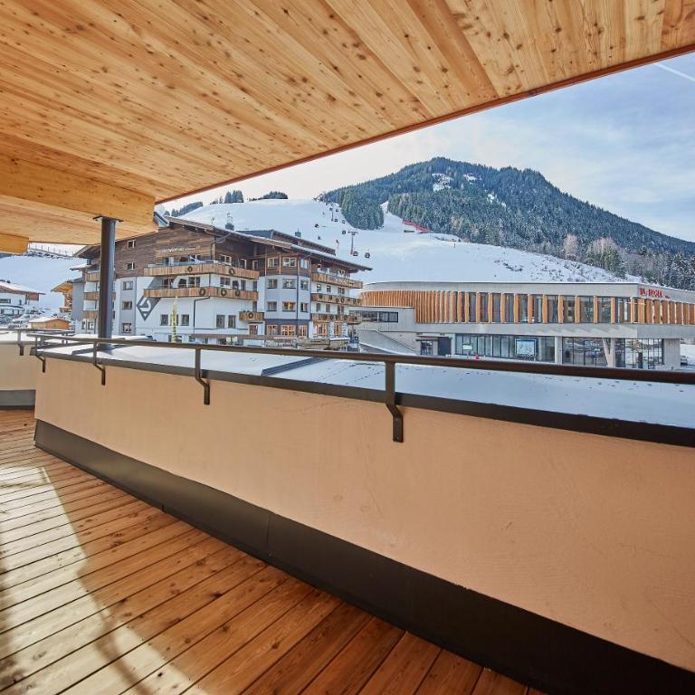 Hotel Hubertushof - Suite mit 2 Schlafzimmern - 7