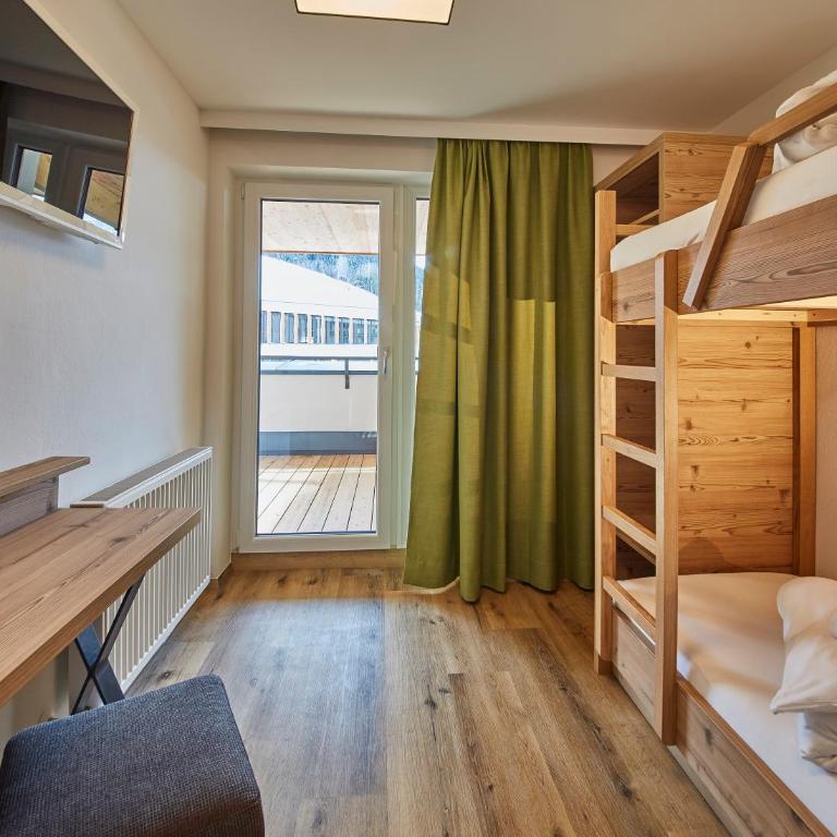 Hotel Hubertushof - Suite mit 2 Schlafzimmern - 5